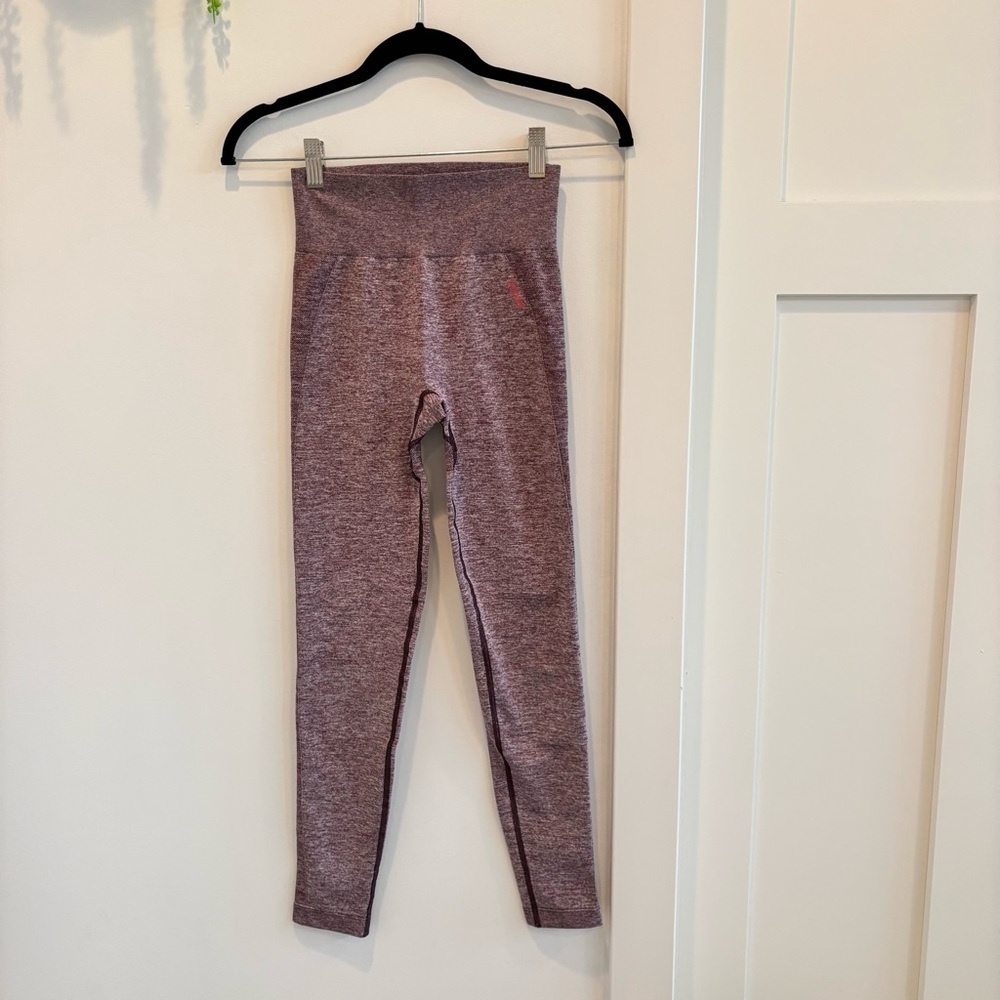 Gymshark Flex High Waisted Leggings Body Contouring Burgundy Marl Women's Small